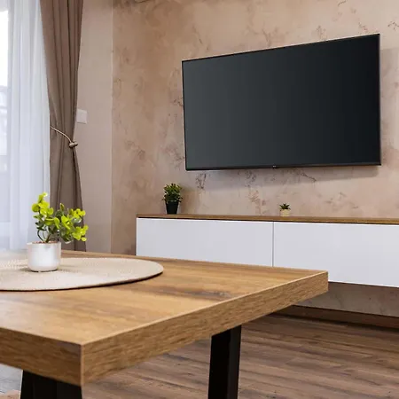 The Cozy Nest - Modern 1br With Balcony By Flat Mаnager Appartement