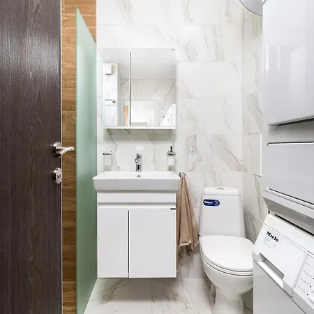 The Cozy Nest - Modern 1br With Balcony By Flat Mаnager Plovdiv