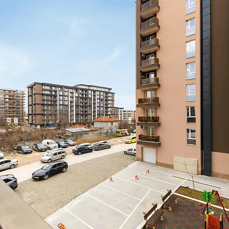 The Cozy Nest - Modern 1br With Balcony By Flat Mаnager Apartmán Plovdiv